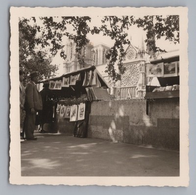 Paris France - Les Bouquinistes de la Seine - Photo 1950s