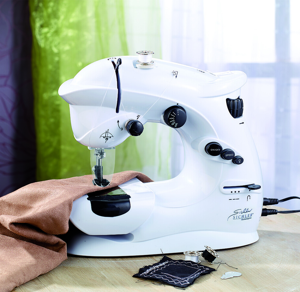 Machine à coudre compacte double fil avec enfileur automatique
