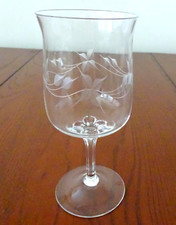 *LENOX CLEAR DIMENSION SHAPE FLORAL CUT 7 1/8” 10 OZ WATER GOBLET 1979-B73-E