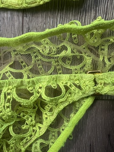 agent provocateur Neon Lace Bra Set - Picture 9 of 9