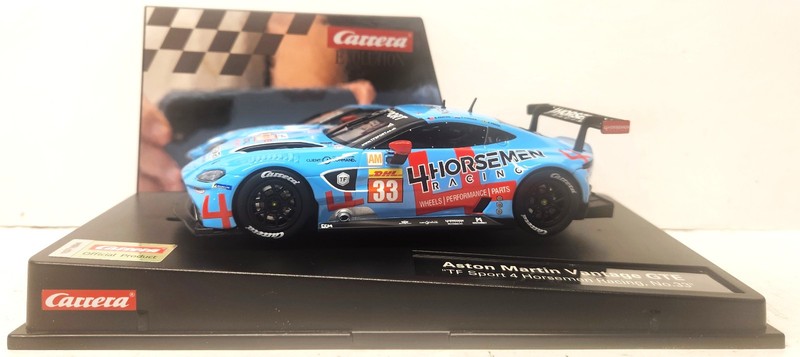 Carrera 27743 Evolution Aston Martin Vantage GTE TF Sport 4 Horsemen No.33 / S7