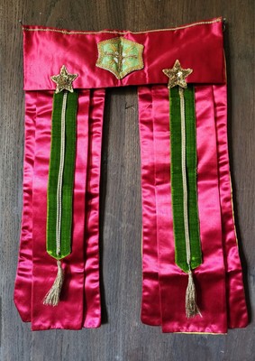 Conopee alter vergoldeter Tabernakelschleier religiöse Samtstoffe Bischöfe Statue 