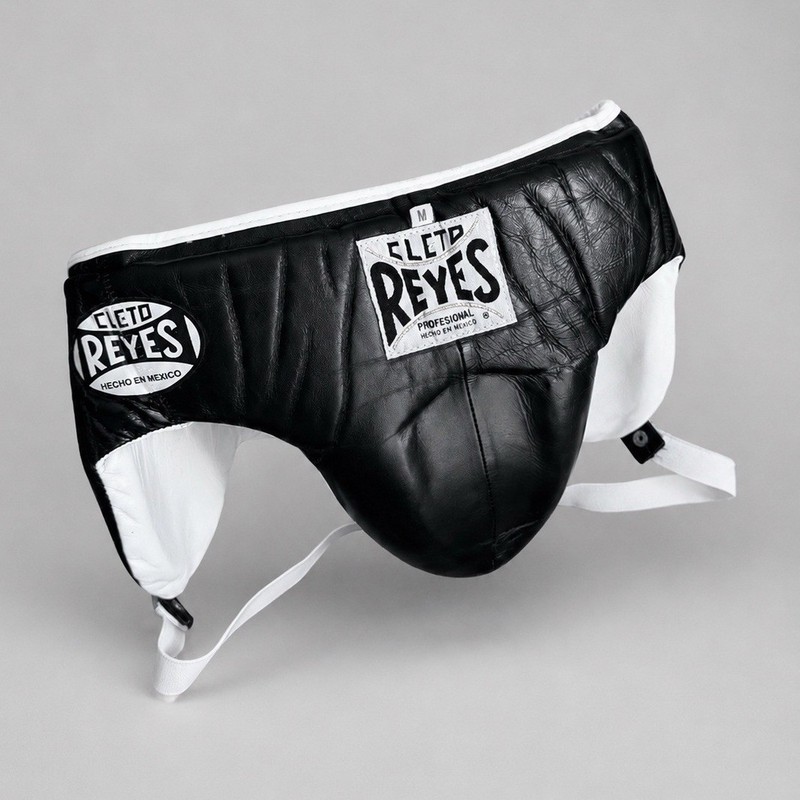 Vintage Cleto Reyes Professional No-Foul Groin Protector Medium Black White 