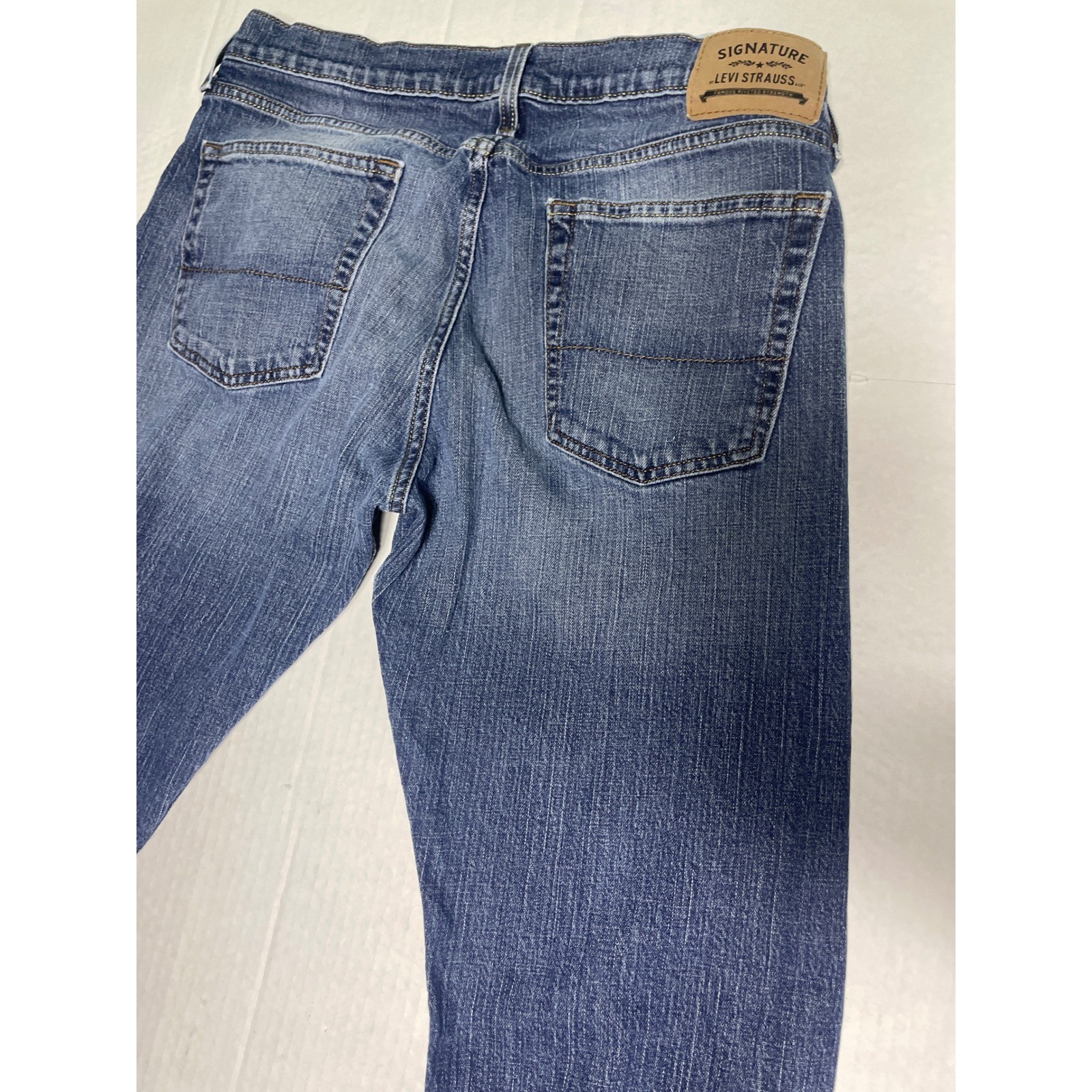 Signature Levi Strauss Mens Straight Leg Blue Jeans Medium Wash 36x32 Stretch thumbnail 12