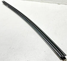 OEM MERCEDES S600 W221 2007-2013 FRONT DRIVER WINDOW INNER WHEATHERSTRIP SEAL