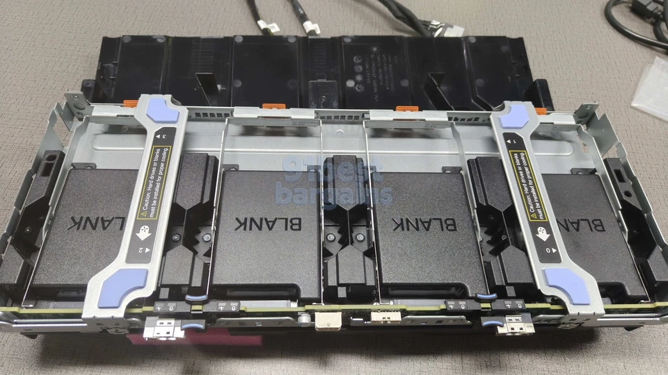 DELL POWEREDGE R740xd сервер 4 NVMe PCIe расширитель карта расширения и средний 4 x 2,5 - Изображение 2 из 4