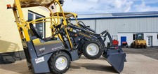 Eurotrac W10 Hoflader Radlader Super Design u. Top Technik zu günstigen Preisen.
