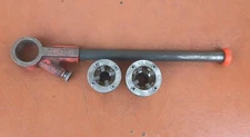 Vintage Toledo Pipe Threader  00 Ratchet Head with 1/2" and 3/4" Dies USA 