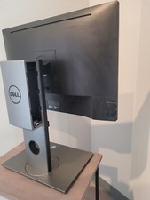 Dell P2217H 22" FHD IPS LED 60 Hz Monitor 1080p USB 3.0 with stand