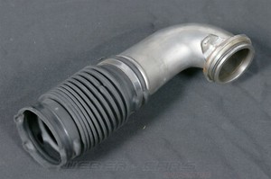 50.786km 079129572N Audi S7 4G 4.0TFSI Ladeluft Ansaug schlauch rohr Druckrohr