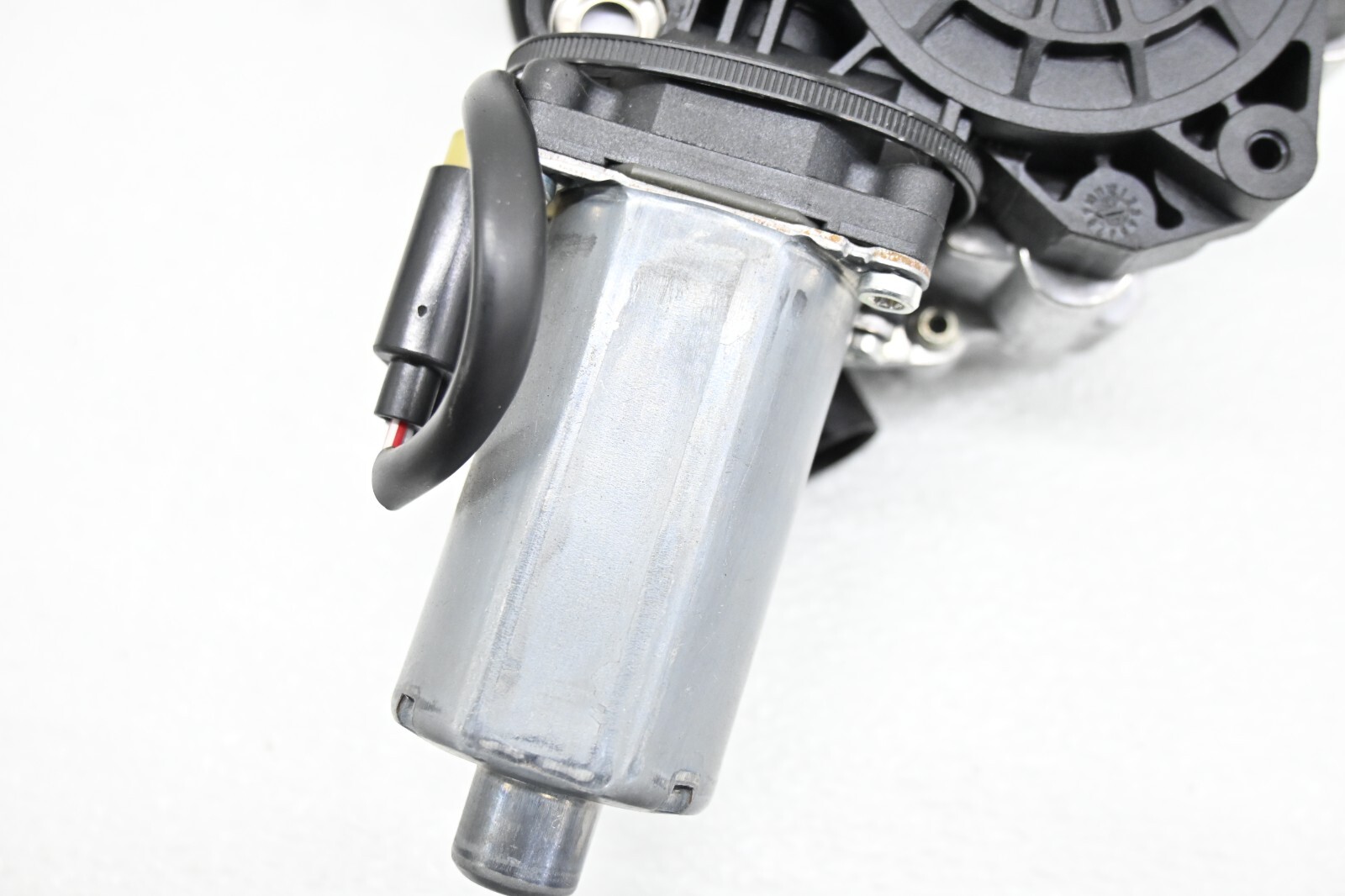 ⭐ 06-12 Bentley Continental Rear Trunk Deck Lid Lift Motor Drive Unit Oem