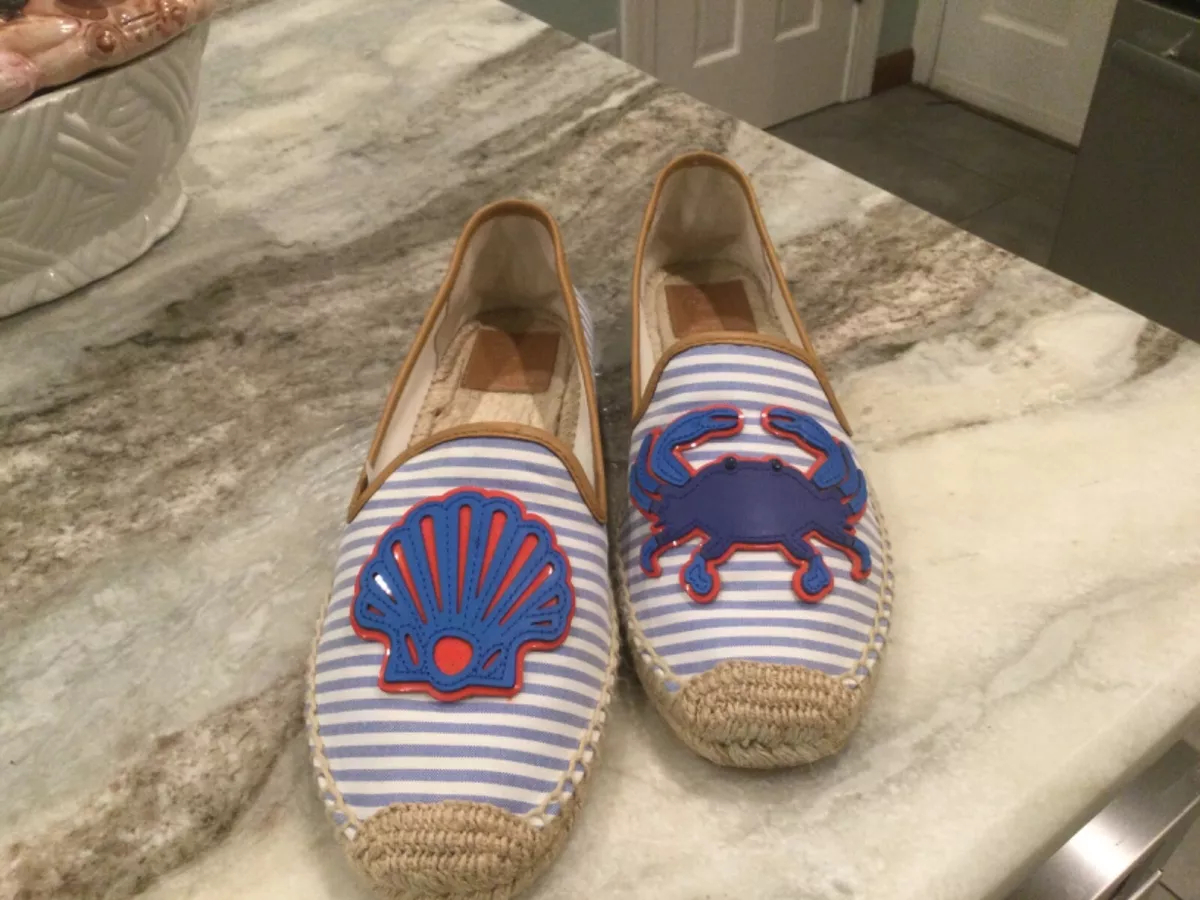 Tory Burch Striped Crab and Shell Espadrilles. sz 10.5