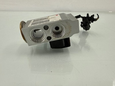 Tesla Model S 2014 Air Conditioning Valve Expansion Valve 600848100A Electric kW ROV9678