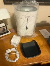 WOPET F01 Automatic Pet Feeder for Cats and Dogs – 7 lb Capacity – Like NIB