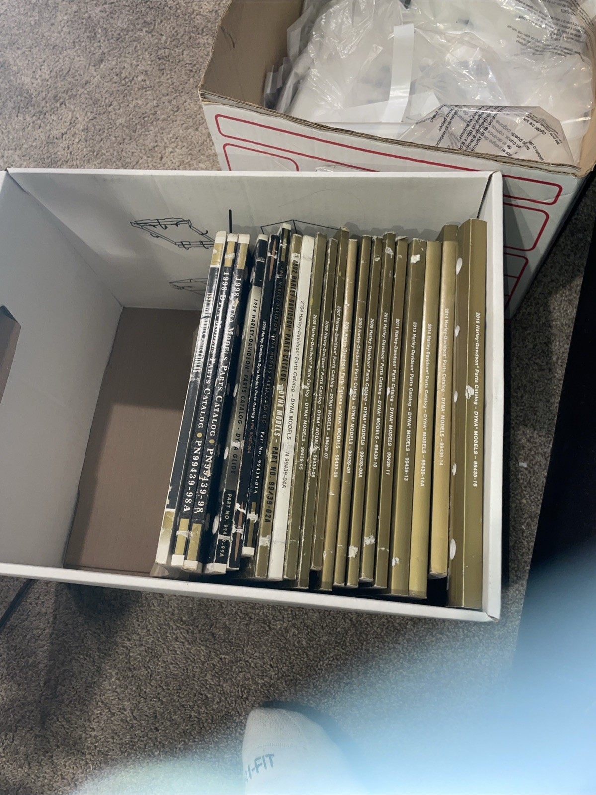 21 Bulk Harley Davidson DYNA Models Parts Catalogs 1997-2016