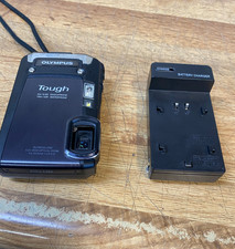 Olympus Tough TG-820 Digital Camera 12MP - Black  Charger
