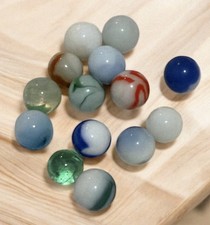 Vintage glass marble lot Of 14 UV-black Light reactive marbles Uranium Glow