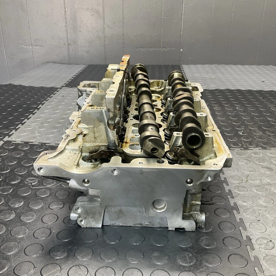 2012-2017 宝马 X3 2.0L N20 发动机气缸盖总成带硬件原始设备制造商 — 第 2/4 张图片