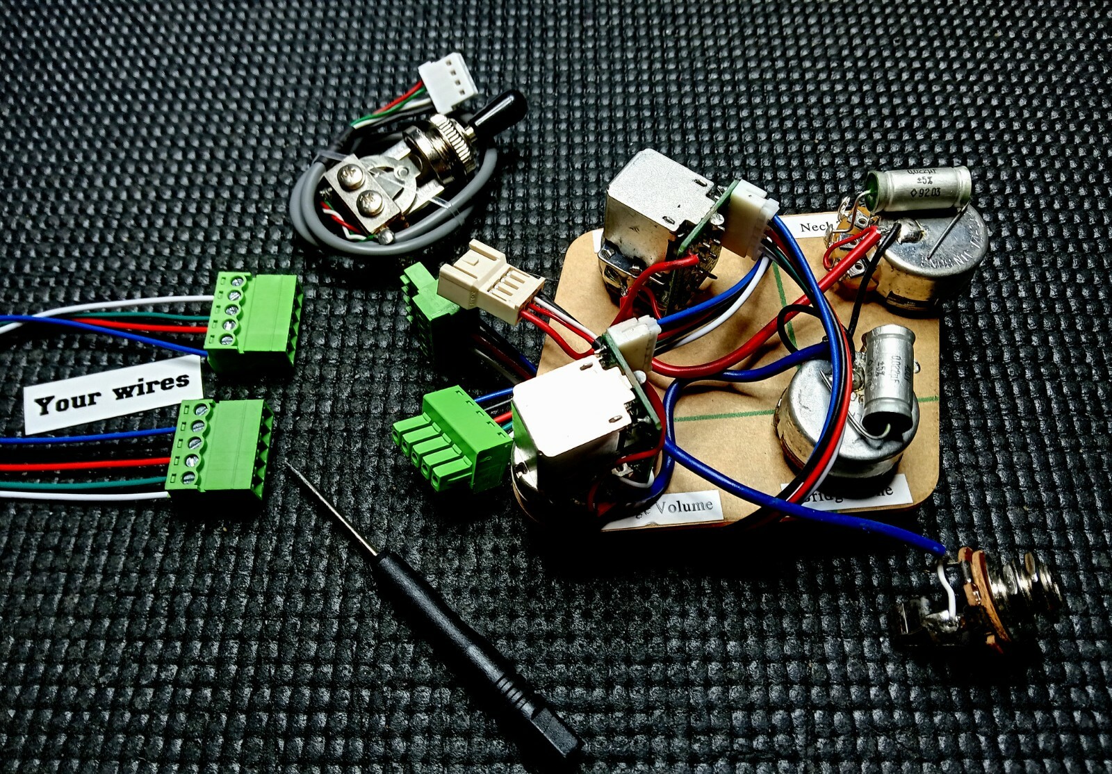 Solderless Wiring Harness for Imported Les Paul Coil Split + Custom
