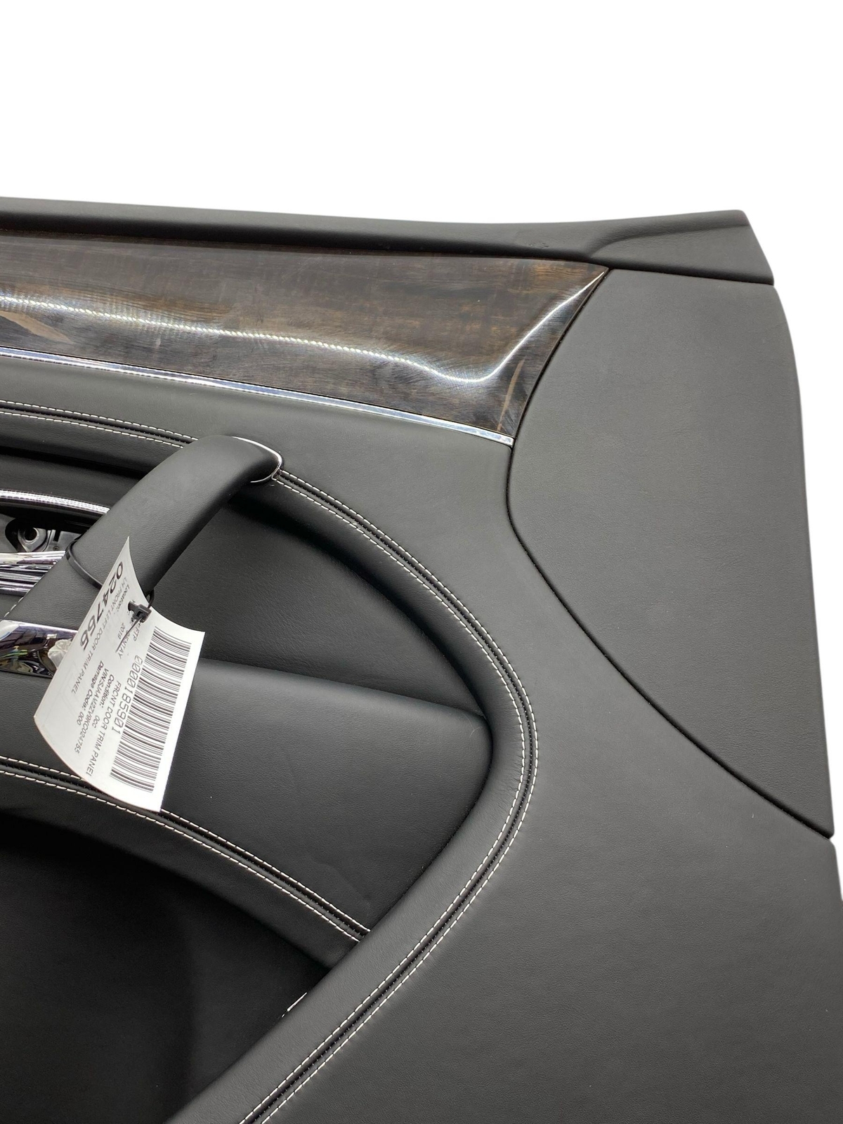 2016-2020 BENTLEY BENTAYGA OEM FRONT LEFT DOOR TRIM PANEL |BELUGA (BB) *SCRAPES*