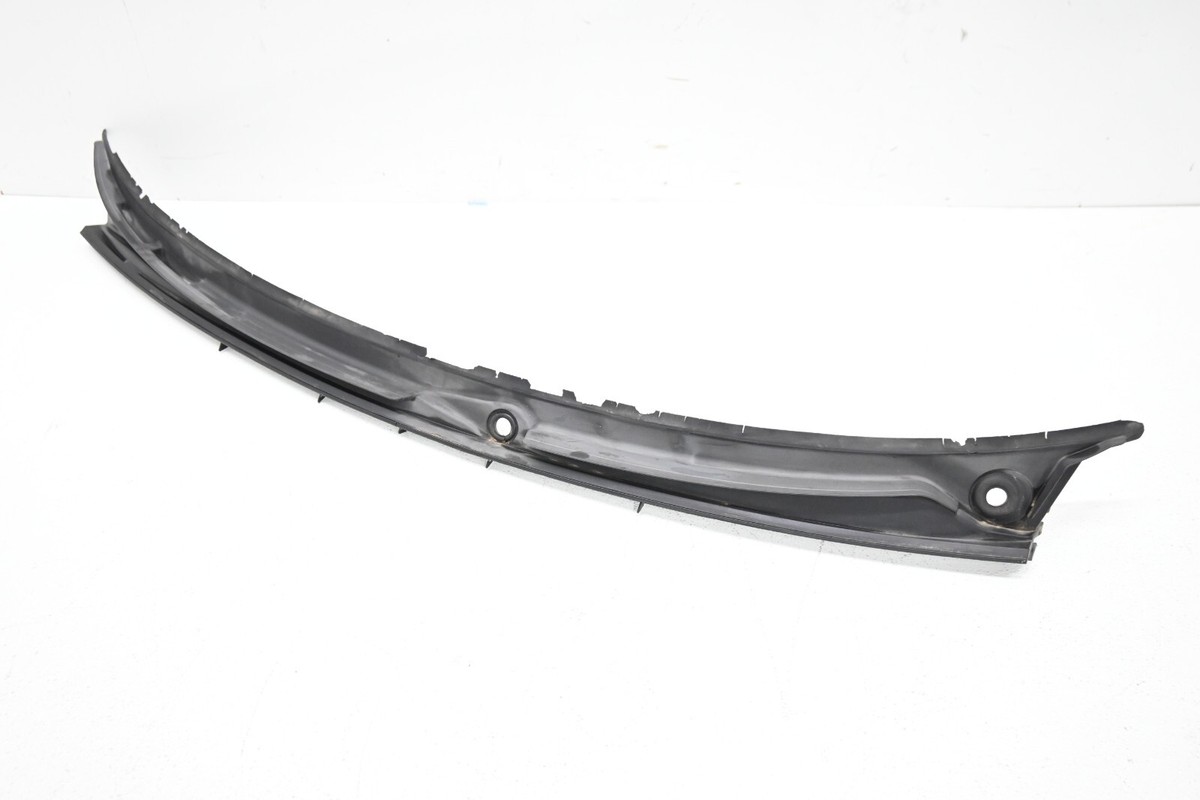 ⭐ 00-06 Bmw E46 3 Series Front Windshield Wiper Cowl Molding Trim