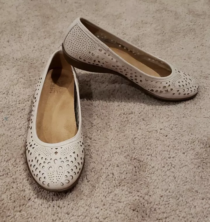 Naturalizer cheap felicite flat