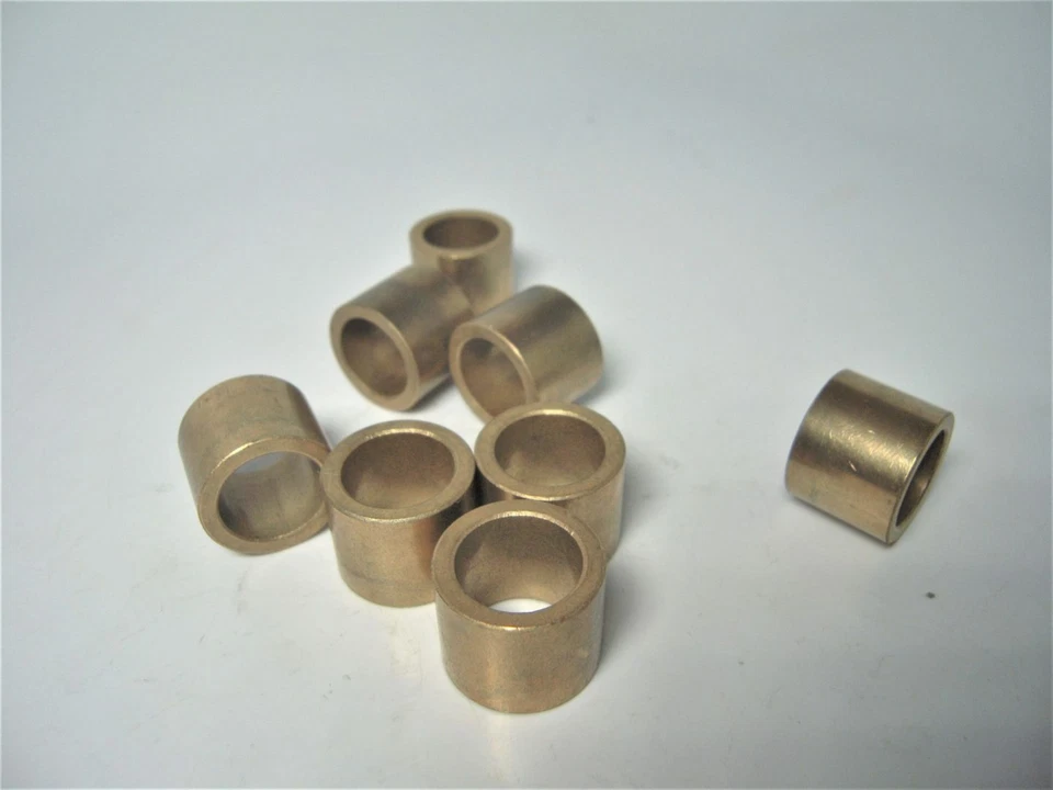 Nissan 23338-37502 *CANTIDAD 8* OEM ~NUEVO~ Cubiertas traseras de metal para motores de camiones 720 Foto 4 de 4