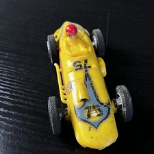 VTG 1964 White Yellow Roadster Racing Indy Slot Car 1/32 Scale Untested