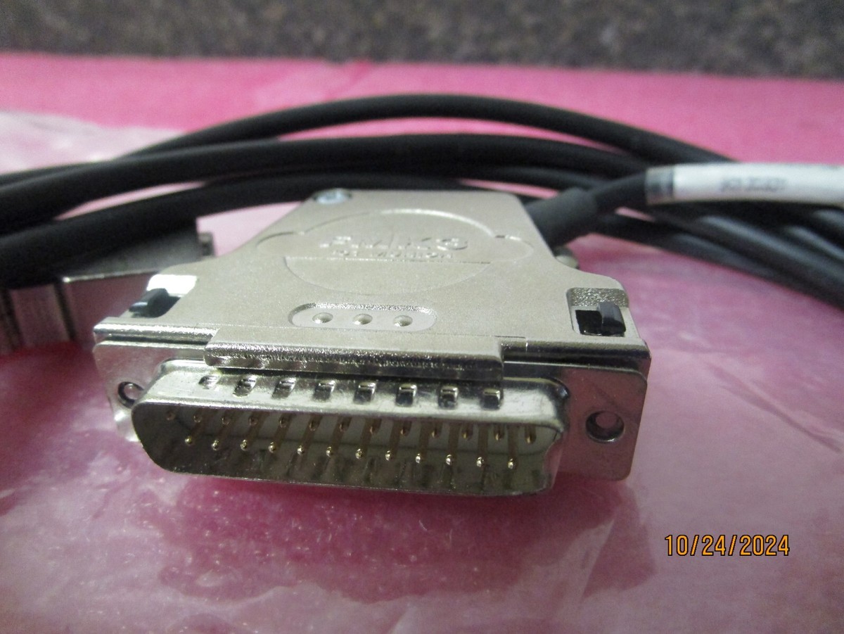 Zeiss Microscope Cable KAB-MDR-DSUB25-2M 90130331 | eBay