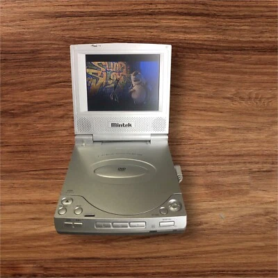 Mintek 5" Monitor Portable DVD Player MDP-5860 Working with accessories and case - Image 1 of 4