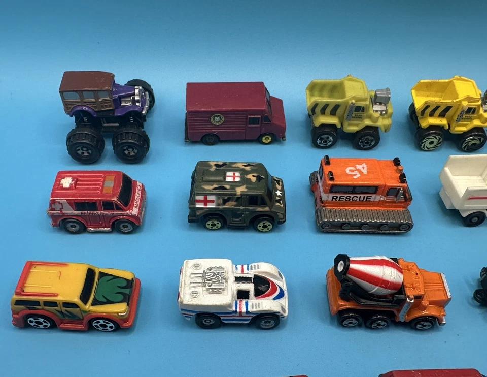 Micro Máquinas Mini Coche Gran Lote Muchas Marcas Militar Lamborghini Chevy Camión Van Foto 3 de 4