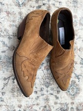 Womens size 7 Brown Guess By George Marciano Vintage Ankle Western Boots