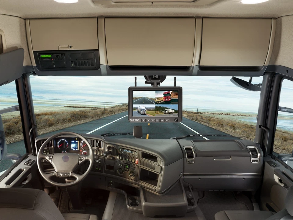 URFRU 9" Wireless Backup Camera and Monitor Kit for Truck Car RV Magnetic Mount - Image 3 of 4