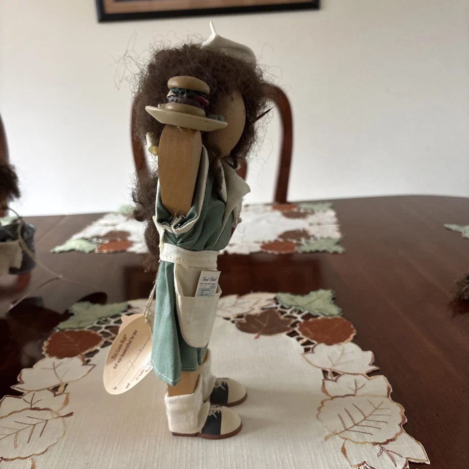 Lizzie High 娃娃 - 服务员 Rosie!- Rosie Valentine #1446 — 第 4/4 张图片