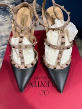 Valentino Rock stud Leather T-Strap Pumps black and nude 