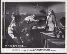 Burl Ives Shelley Winters Let No Man Write My Epitaph 1960 photo 36085