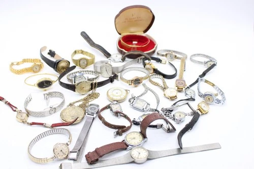 F x30 Vintage Ladies Manual Wind Wristwatches Inc Everite, Timex Etc Not Working