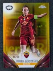 2023-24 Topps Chrome UEFA Womenâs MANUELA GIUGLIANO 46/50 Gold Refractor SP #5