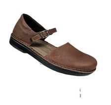 Naot Catania Marry Jane Flat Oily Bark Nubuck Brown Womens Sz 42 EU, 11 US New