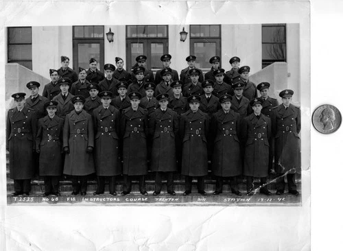 WW2 WWII RAF British Royal Air Force Military Press Photo Pilot Class Trenton 42