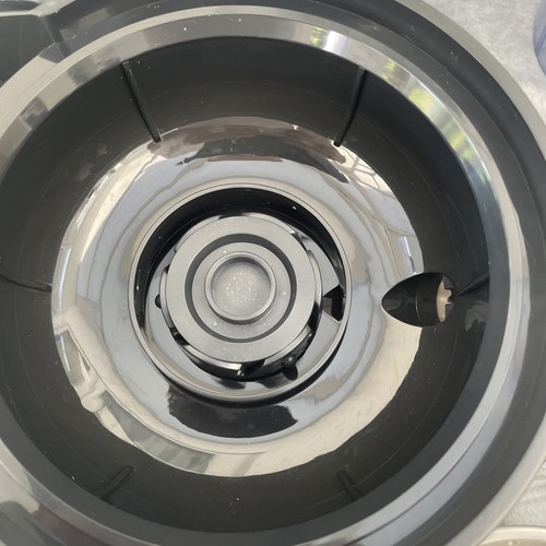Philips Juicer HR1861/00 Aluminium Centrifugal Collection + Jug - 第 10/16 張圖片