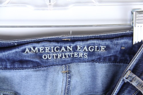 AMERICAN EAGLE Artist Crop Jeans Women's Sz 6 Super Stretch Medium Wash - Picture 3 of 9
