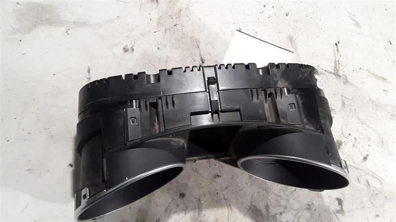 Volkswagen Golf STD 2014 velocímetro Foto 2 de 4