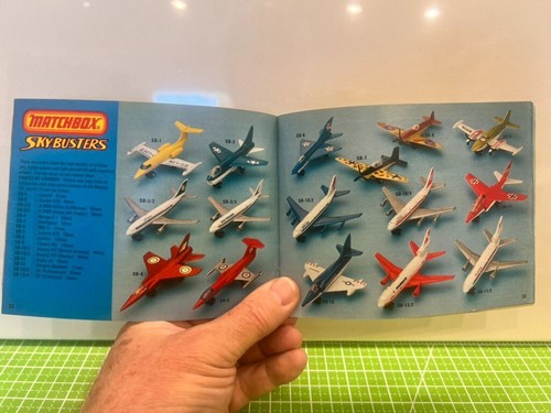 Matchbox Lesney 1979/1980 Collector Pocket Catalogue Very Good Condition - Picture 12 of 24