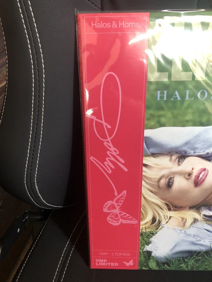 SOLD OUT VINYL ME PLEASE VMP DOLLY PARTON HALOS & HORNS DOUBLE BLUE GALAXY VINYL - Image 4 of 4