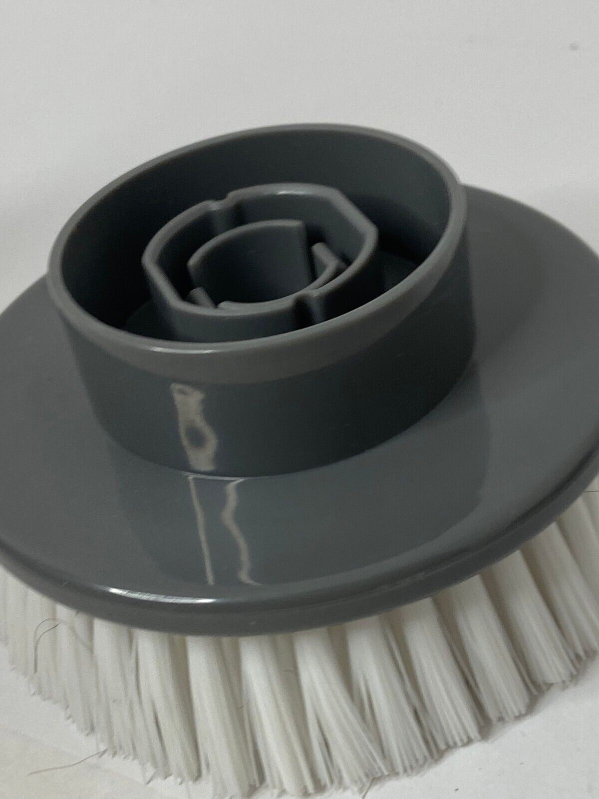 Turbo Scrubber Pro As Seen On TV spin brush with 3+1 brushes, brown box