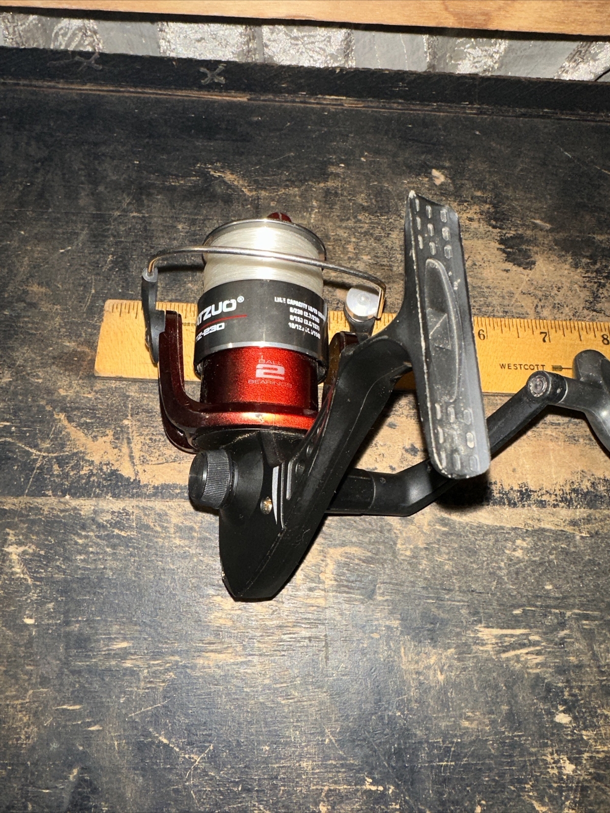 Vintage Matzuo Fishing Reel Model MZ-230 Good Shape!