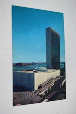 United Nations New York Postcard Manhattan Post Card Co., Colourpicture, P45112