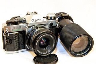 Canon AE 1 Program FILM TESTED 35mm Camera w/28mm f2.8 FD Lens and 70 210mm zoom