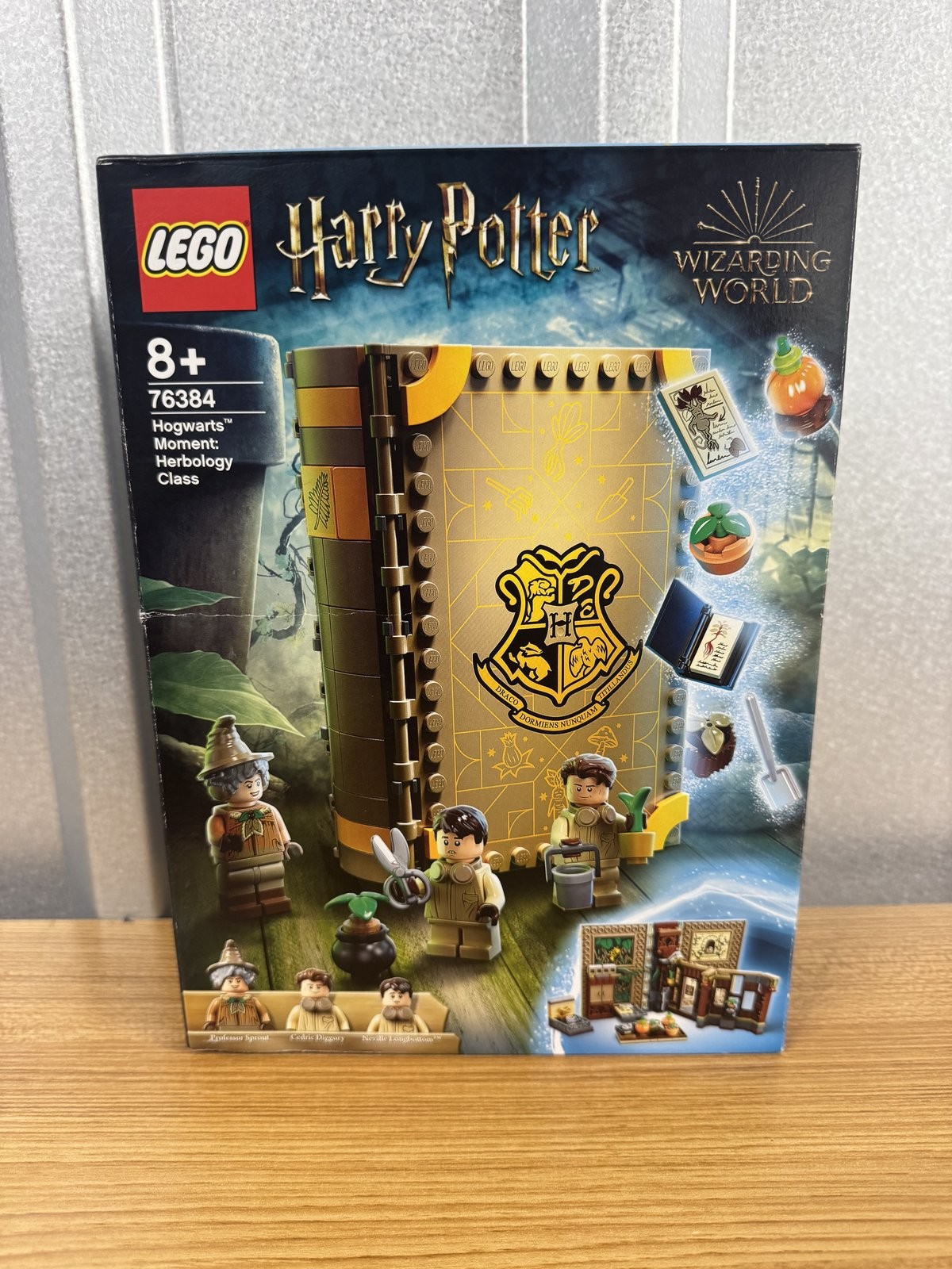 LEGO Harry Potter - 76384 - Hogwarts Moment: Herbology Class